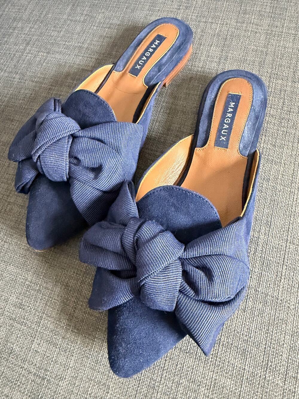 Margaux Bow Mule Flats in Navy Size 35.5 M Handmade in Spain Leather Flats